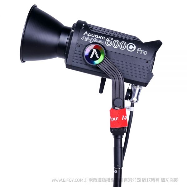 Aputure 全新愛圖仕 LS 600c Pro RGB COB 全彩點(diǎn)光源影視燈  重磅登場(chǎng)  全彩 全能 全天好 